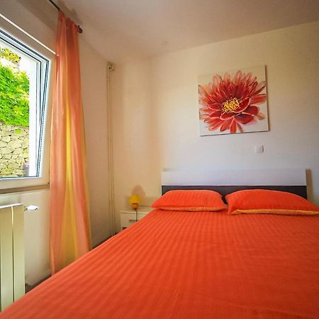 Apartman Carmen Volosko Opatija Exterior photo