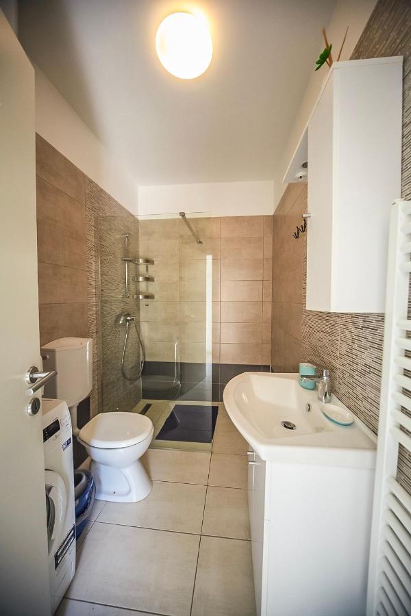 Apartman Carmen Volosko Opatija Exterior photo